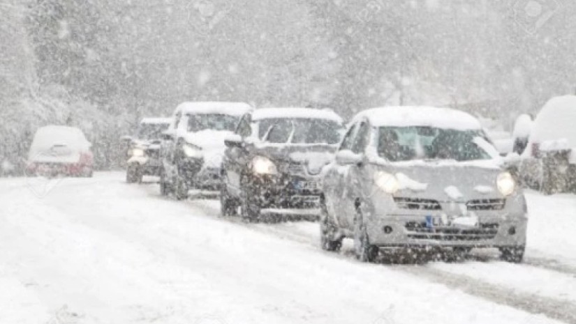 თოვა, ქარბუქი და შეზღუდული ხილვადობა – უახლესი ინფორმაცია გზებზე დაწესებული აკრძალვების შესახებ