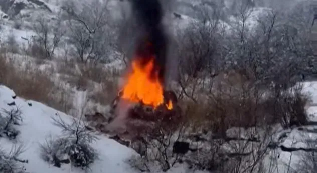 ახლახან, თბილისში, მანქანა გზიდან გადავარდა და დაიწვა – დაიღუპა ერთი პირი: რა ხდება ცნობილი? ვრცელდება უმძიმესი კადრები